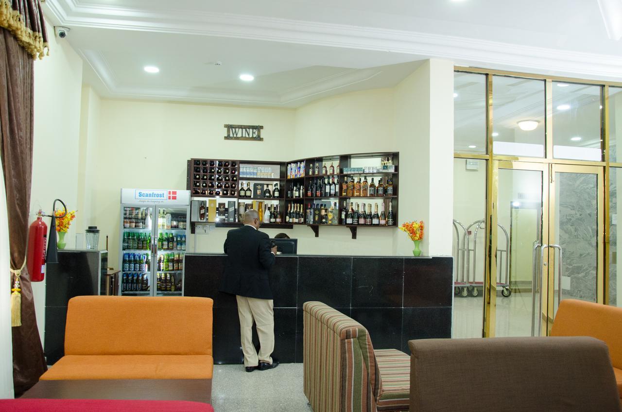 Hotel Reno Abuja Exteriör bild