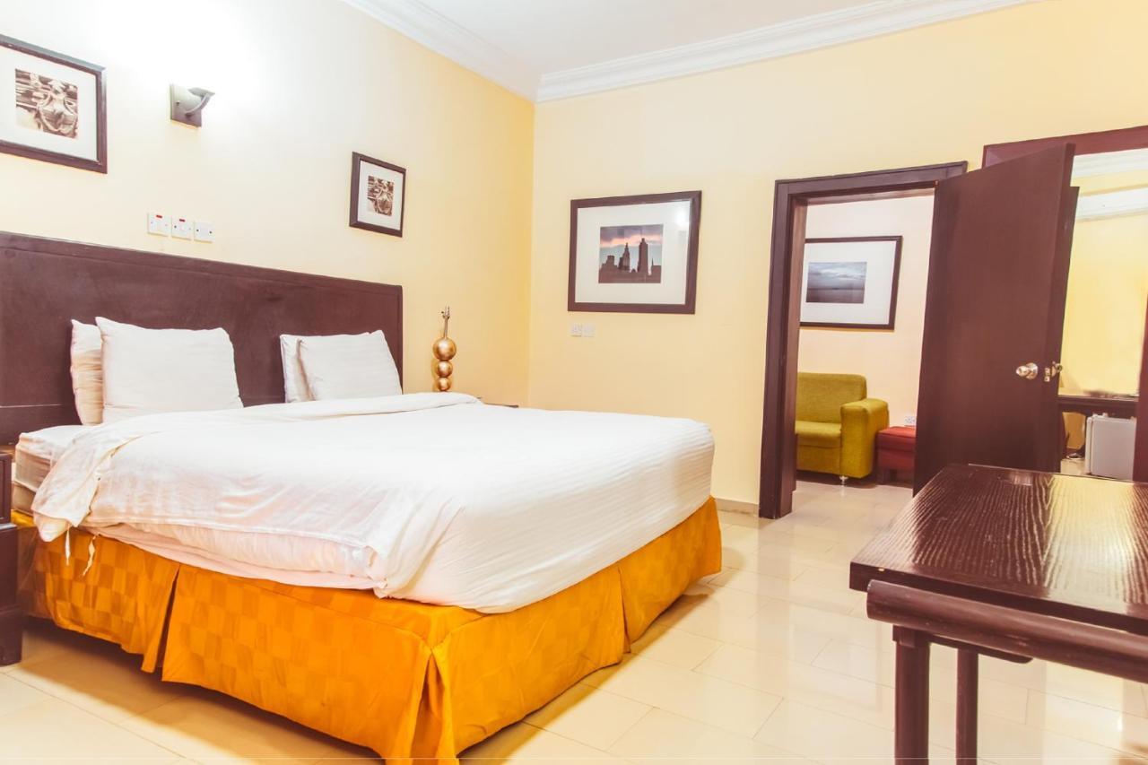Hotel Reno Abuja Exteriör bild
